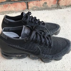 Air VaporMax Triple Black 2.0